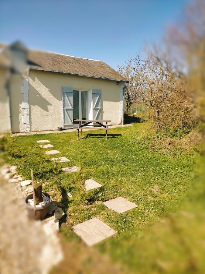 Studio " Tournesol " Au Coeur Du Berry Les Bordes Luaran gambar